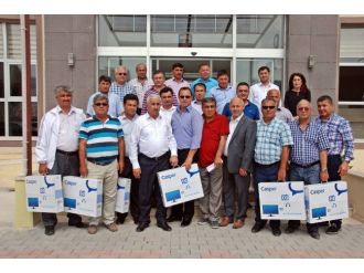 Başkan Türel, Demreli Muhtarlara Bilgisayar Hediye Etti