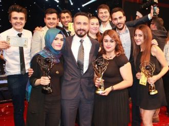 Meü’lü Öğrenciler ’Geleceğin İletişimcileri’ Yarışmasından Ödülle Döndü