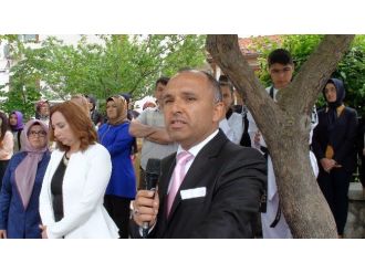 Gediz Halk Eğitim Merkezi’nde Geleneksel Yılsonu Merkez Sergisi