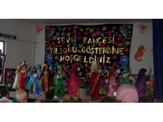 Sevgi Bahçesi Öğrencilerinden Yılsonu Etkinlikleri