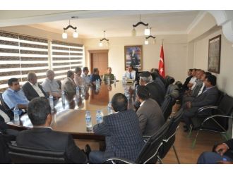 Silopi’de Muhtarlar İle Seçim Güvenliği Toplantısı Yapıldı