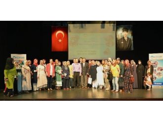 Anne Okulu’nda Mezuniyet Heyecanı