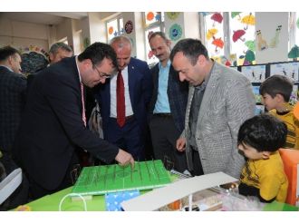 Okuldan El Sanatları Ve Teknoloji Sergisi