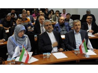 İran Büyükelçisi Bigdeli Kto’da Konferansa Katıldı