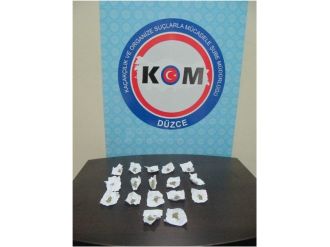 Düzce’de 17 Paket Bonzai Ele Geçirildi
