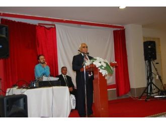 Yazar Mustafa Turan’dan ’İstanbul’un Fethi Ve Manevi Değerler’ Konferansı