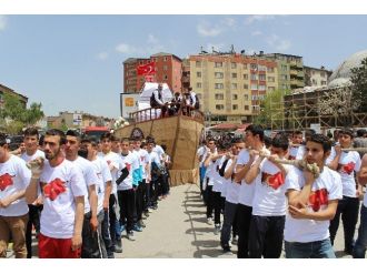 Erzurum’da İstanbul’un Fethinin 562. Yılı Kutlamaları