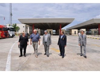 Bulgar Müsteşar Ziyaret Etti, Tır Kuyrukları Azaldı