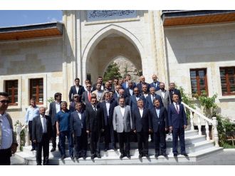 Milli Savunma Bakanı Yılmaz Darende’de