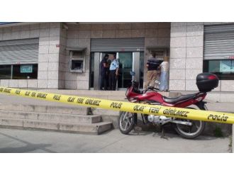 Pendik’te Kanlı Banka Soygunu