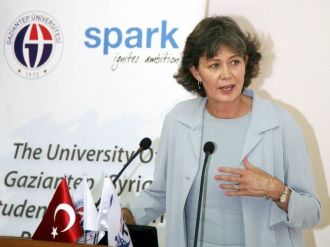Suriyeli Öğrencilere Burs Projesi