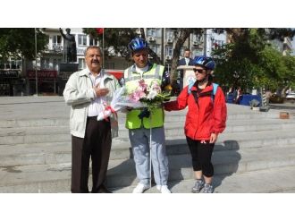 Burhaniye’de Bisiklet Festivali Başladı