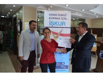 Girişimcilik Kurslarını Tamamlayanlar Sertifikalarını Aldı