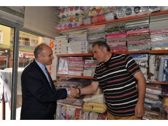 Vali Çakacak’tan Esnaf Ziyareti
