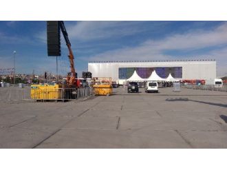 Kazlıçeşme Meydanı Hdp Mitingi İçin Hazırlanıyor