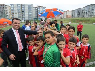 Atakum’da Futbol Turnuvası Sona Erdi