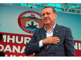 Erdoğan’dan Kendisini Karşılamayan Mhp’li Başkana Nezaket Tepkisi