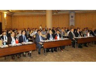 Erciyes Üniversitesi’nde Yapı Mühendisleri Bir Araya Geldi