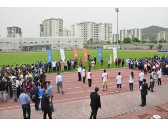 Kayseri’de, İşitme Engelliler, Özel Sporcular Ve Bedensel Engelliler Gençler Türkiye Şampiyonası