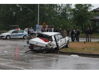 Terme’de Kaza: 1 Ölü, 4 Yaralı