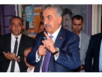 Hayati Yazıcı Sarıkamış’ta Vatandaşlarla Biraraya Geldi