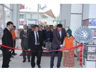 Narman Yibo’da Görsel Sanatlar Sergisi Açıldı