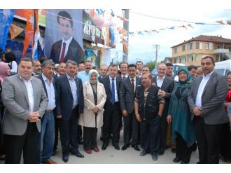 Ak Parti Seçim Bürosunu Makedonya Bakan Nejdet Mustafa Açtı