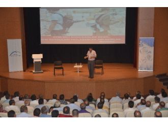 Milli Eğitim Müdürlüğünün ’Kişisel Gelişim’ Seminerleri Devam Ediyor
