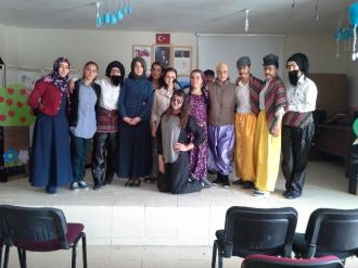 Diyadin’de Keloğlan Ve Bilge Eşeği Tiyatro Oyunu Sahnelendi