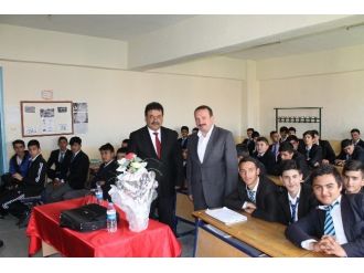 Akdağmadeni İlçesinde Öğrencilere Temizlik Semineri Verildi