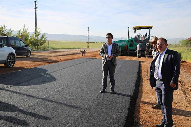 Afşin Belediyesinden Kırmızı Kodlu Yol Çalışması