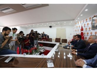 Bakan Zeybekci’den Bank Asya Yorumu