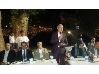 Orhan Miroğlu: “Bir Elinde Silah Bir Elinde Zeytindalı Olanları İnsanlar Teşhis Etmekte Zorlanmayacaktır”