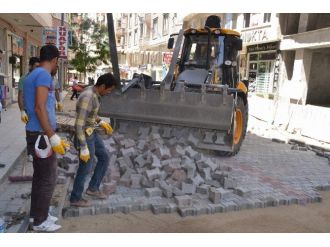 (Özel Haber) Simitçi Çocuklar, Para Çantasını Top Oynar Gibi Tekmeleye Tekmeleye Çaldı