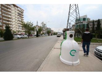 Bayraklı’da Cam Atıklar Kumbaraya