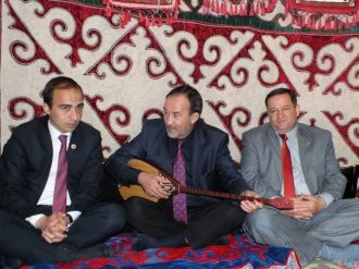 Ulukışla Altay Köyü’nde Yaz Festivali Ve Dombıra Rüzgarı