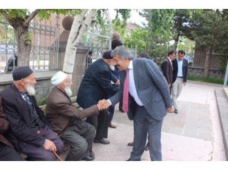 Ak Partili Fırat: Oyunlara Gelmeyin!