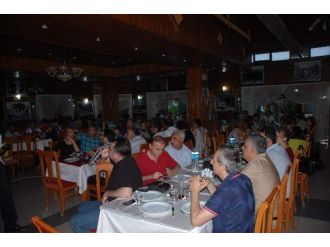 Sağlık Çalışanları Tanışma Yemeğinde Buluştu