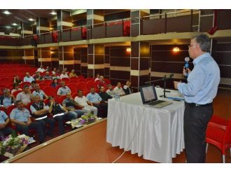 Belediye Personeline “Etik Değerler” Konulu Seminer