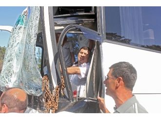 Zincirleme Trafik Kazası: 20’ye Yakın Yaralı