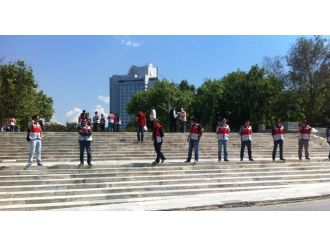 Taksim Meydanı Ve Gezi Parkı Açıldı