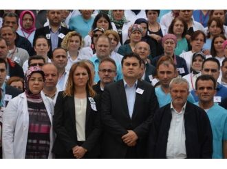 Fatsa’da Sağlık Çalışanlarından Eylem