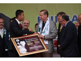 Düğünde Oynama Sırası Yüzünden 3 Kişi Öldürüldü