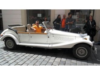 Türk İşadamından Barış İçin Dünya Turu