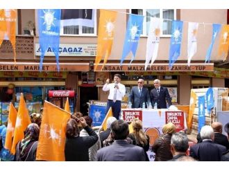 Ak Parti Milletvekili Adayları Tunç Ve Yelkenci Arıt Mitinginde Halka Hitap Etti