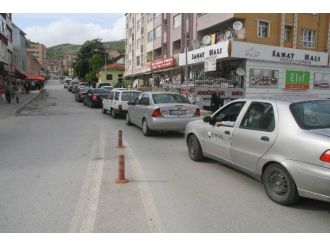 Yozgat’ta Trafik Yoğunluğu Sürücüleri Çileden Çıkartıyor