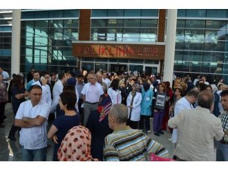İnegöl Ve Gemlik’te Sağlık Çalışanlarından İş Bırakma Eylemi