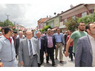 Engelli Kardeşlerimiz Başımızın Tacıdır