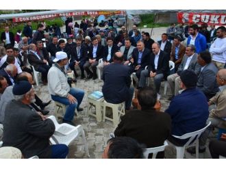 Başkan Arat Ve Milletvekili Adayları Şenliklere Katıldı