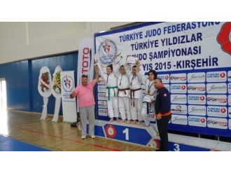 Yunusemre Belediyespor Judo’da Türkiye Şampiyonu Oldu